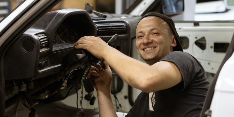 How Field Service Teams Can Build Customer Loyalty for Life